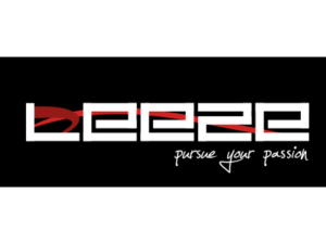 Das Logo von "LEEZE". Logo-Subline: "Pursue your Passion".